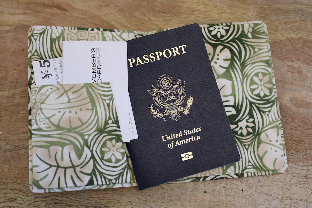 Green Honu Passport Case